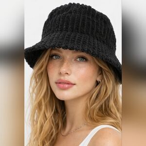 Nwt Wild Fable Black Wide Wale Corduroy Bucket Hat Adjustable Lightweight Velvet